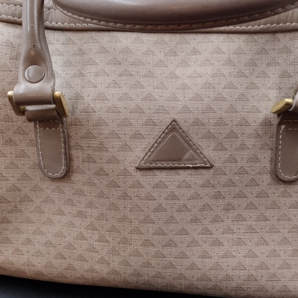 Vintage 1984 Liz Claiborne Hand Bag / Purse Tan beige Triangle Satchel - Picture 5 of 6
